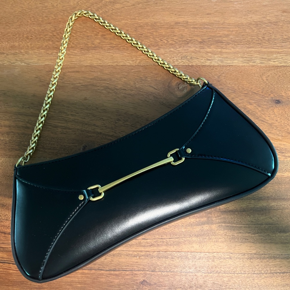 NWOT H&M Black Shoulder Bag with Gold Horse Bit & Chain